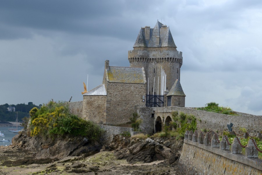 Quels sont les monuments historiques à visiter à Saint-Servan ?