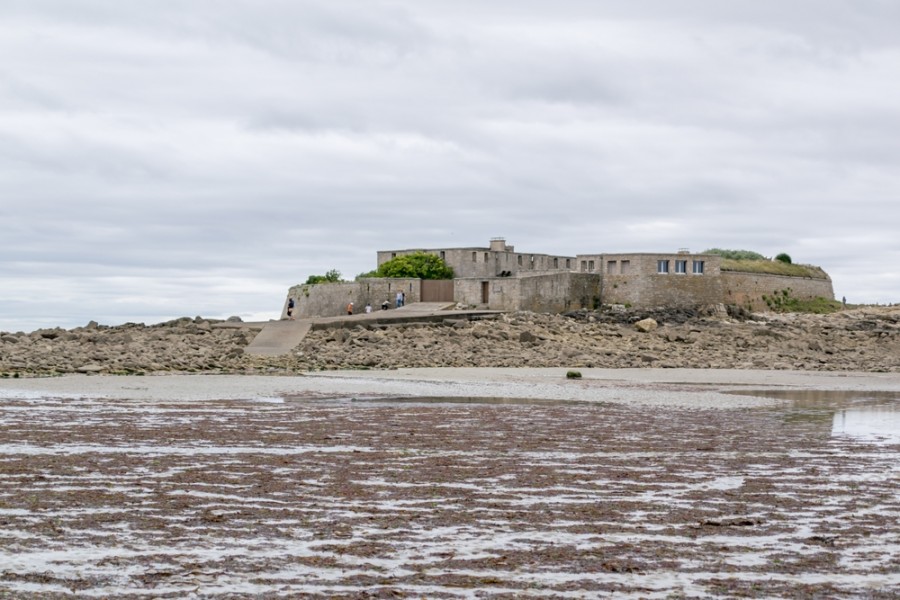 Qui a construit le Fort-bloque ?